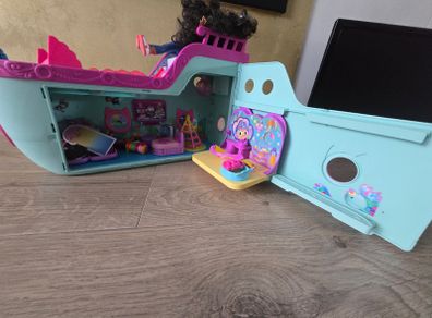 gabbys dollhouse ship