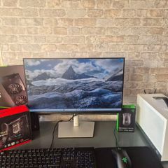 Tiny ITX gaming pc setup - RTX 3070, Intel i7, 16GB DDR4, 512GB m.2 SSD