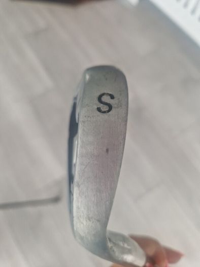 Junior golf clubs