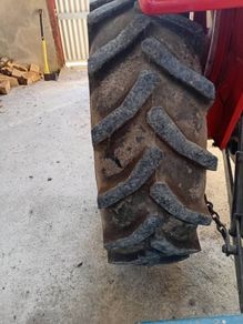 Tractor  tyres suit 135