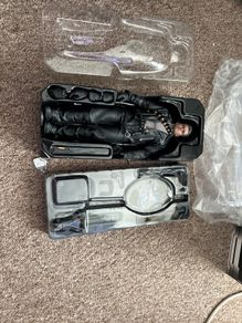 Present toys future warrior (hot toys like)