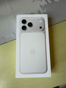 Apple Iphone  17 Pro Max Silver