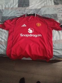 man utd jersey