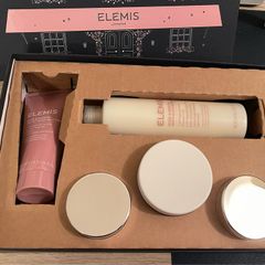Elemis gift set
