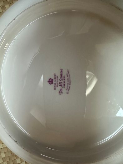 Royal Albert For All Seasons Parkland Covered Vegetable Bowl