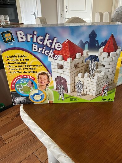 Brickle bricks