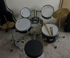 Millenium Focus Junior Drum Set Black
