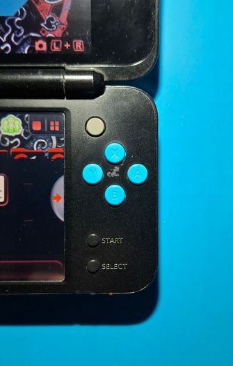 New 2DS XL - Black & Turquoise (Modded)