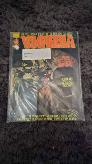 Vampirella Original Vintage Magazines Comics