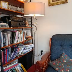 Floor lamp
