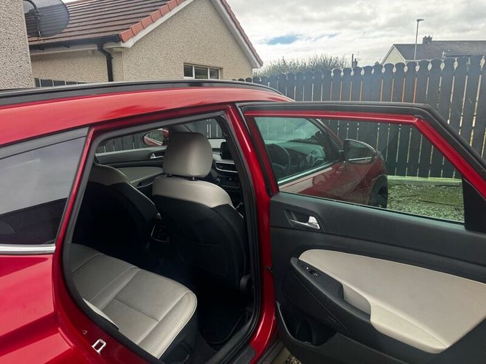 Tuscon premium se