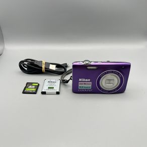 Nikon Coolpix S3100 14MP Digital Camera Purple - Full Kit