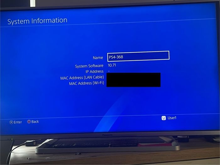 PS4 Slim 1TB Bundle (Firmware 10.71) Boxed with 2 Controllers & Dock