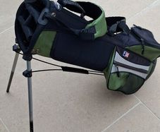 Junior golf stand bag