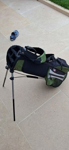 Junior golf stand bag