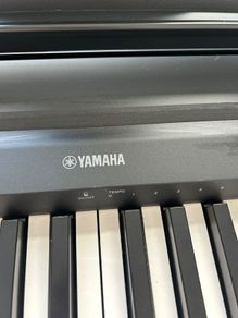 Yamaha Electric Keyboard