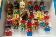 Lego People 21 Pieces
