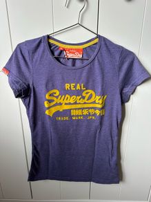 Superdry t-shirt / top for women / ladies, immaculate condition. Size: S