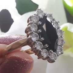 Vintage Gold Sapphire Cluster Ring