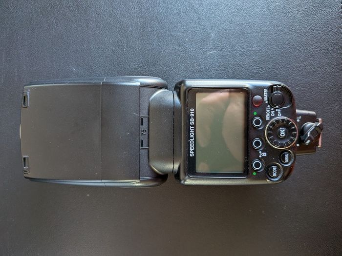 Nikon Flash - SB-910