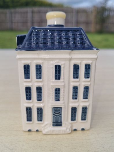 KLM Delft Blue miniature collector's house number 93