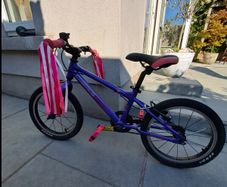 Carrera Cosmos 16 inch Aluminium frame kids bike