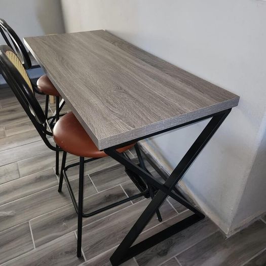 Gray Computer Desk Modern Writing Study for Home Office Industrial Wooden Metal Executive Work Simple Pc Gaming Laptop Workstation Table in Bedroom Light Grey Oak 140 CM