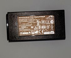 Ubiquiti POE Injector POE-24-12W (lot 2 of 3)