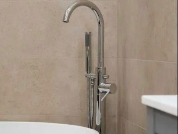 Floor standing Bath Tap and Mixer