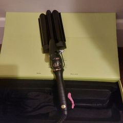 Amika High Tide Deep Waver