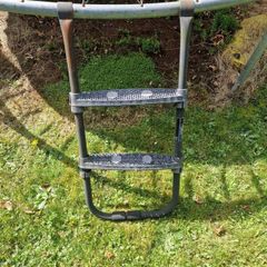 Trampoline Steps