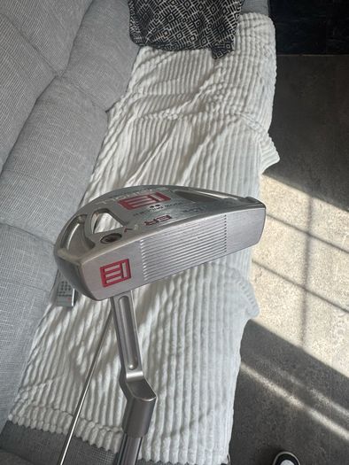 Evenroll Putter