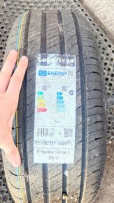 Car tire