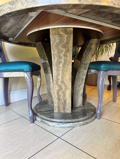 Beautiful Italian Marble table with 4 chairs
