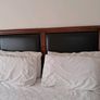 Kingsize bed & 2 matching lockers Image 3