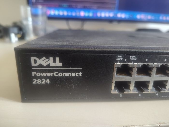 Dell PowerConnect 2824 24 Port Gigabit switch