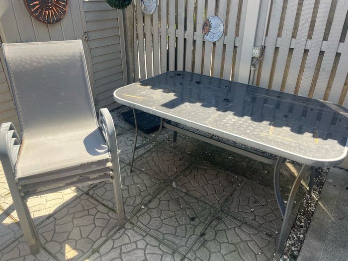 garden table