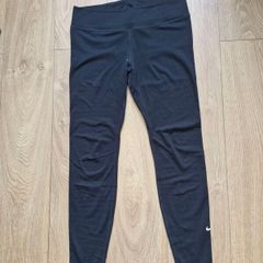 Black Nike Leggings