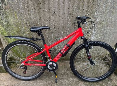 Red apollo phaze mountain bike