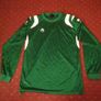 Set of 5 a side soccer jerseys. Image 3