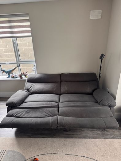 Couch Hardy 3 Seater x2