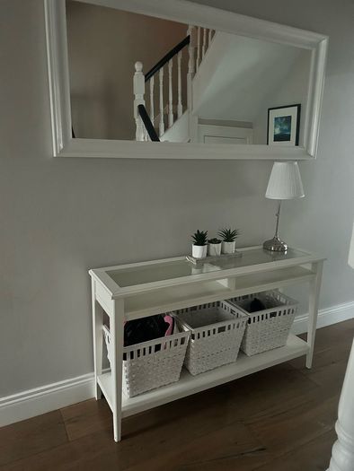 console table