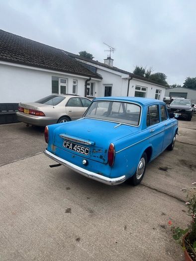 Classic Hillman Minx