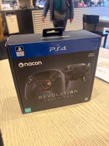 Nacon Revolution Unlimited PS4 Pro controller (UNOPENED)