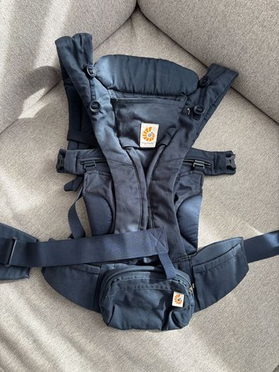 Ergobaby carrier