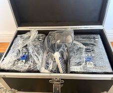 2 x Brand New 600W Cold Spark Machines, Complete Kit & Flight Case