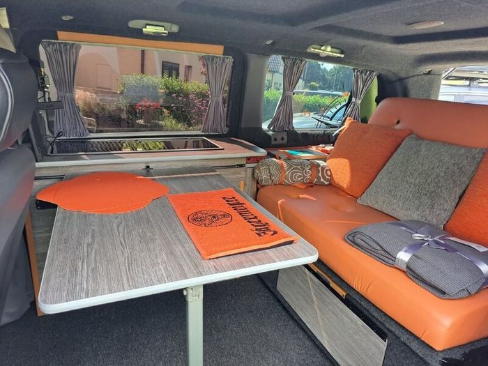 Mercedes Vito Camper