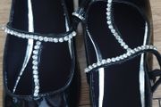 New Zara girl's flat shoes size 34