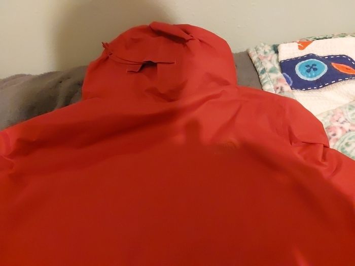 northface rain jacket