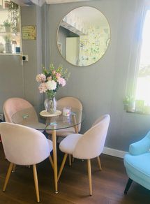 glass kitchrn table